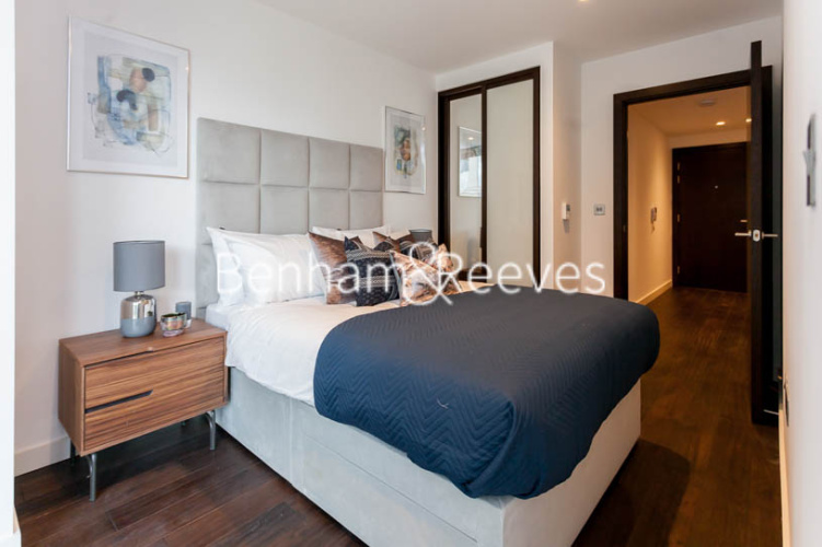 2  bedrooms flat to rent in Lavender Place, Royal Mint Gardens, E1-image 4