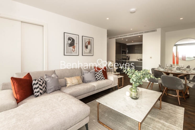 3 bedrooms flat to rent in Royal Mint Street, Aldgate, E1-image 1