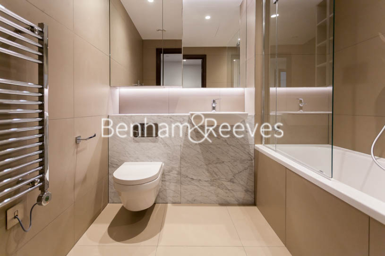 1 bedroom flat to rent in Rosemary Building, Royal Mint Gardens, E1-image 5