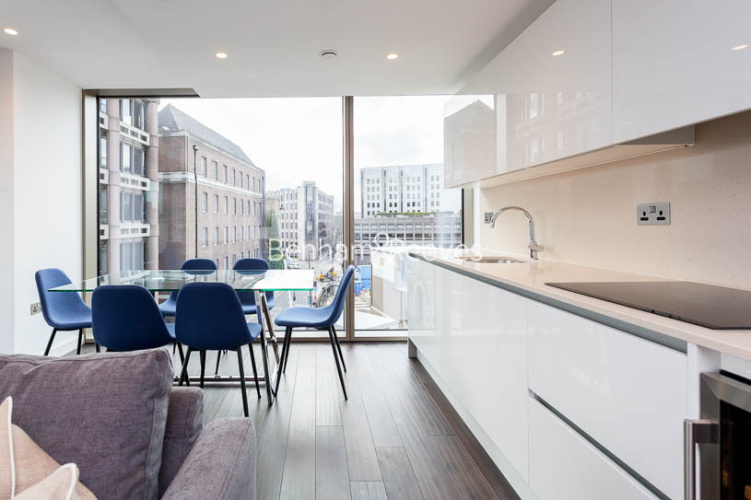 2  bedrooms flat to rent in Lavender Place, Royal Mint Street, E1-image 2
