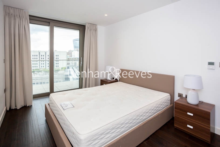 1  bedroom flat to rent in Rosemary Building, Royal Mint Gardens, E1-image 4
