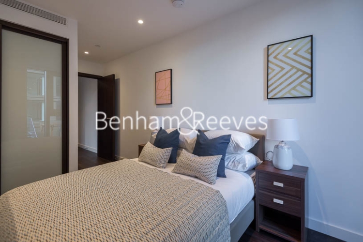2 bedrooms flat to rent in Lavender Place, Royal Mint Gardens, E1-image 3