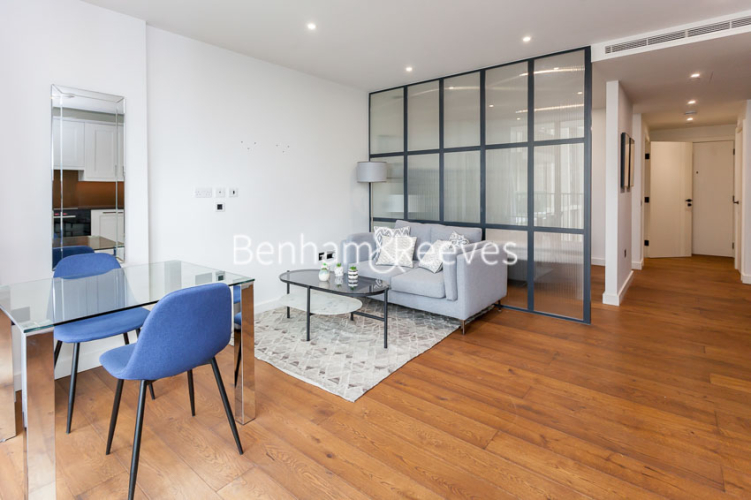 1 bedroom flat to rent in Emery Wharf, Wapping, E1W-image 1