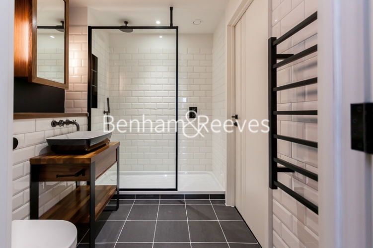 1  bedroom flat to rent in Emery Wharf, London Dock, Wapping, E1W-image 4