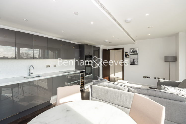 2  bedrooms flat to rent in Lavender Building, Royal Mint Gardens, Tower Hill, E1-image 2