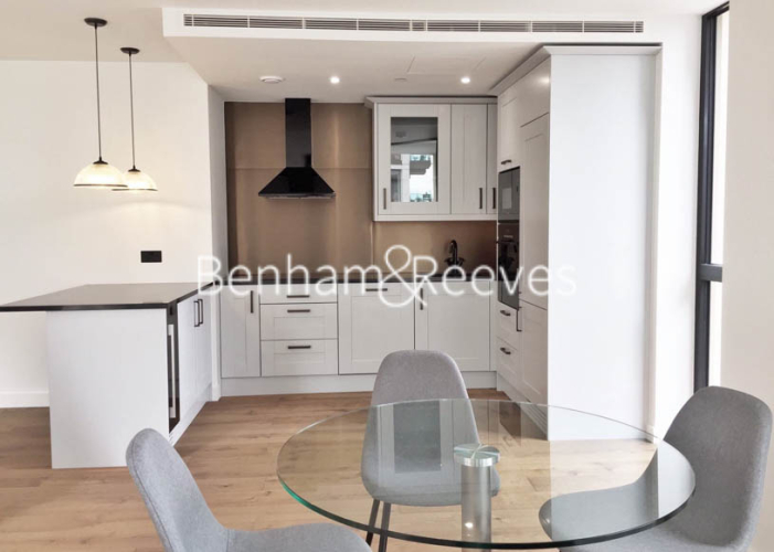 2  bedrooms flat to rent in Emery Wharf, London Dock, E1W-image 2