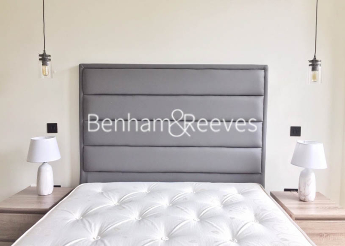 2  bedrooms flat to rent in Emery Wharf, Wapping, E1W-image 4