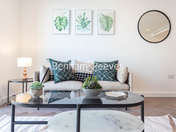 1  bedroom flat to rent in Gauging Square, Wapping, E1W-image 1