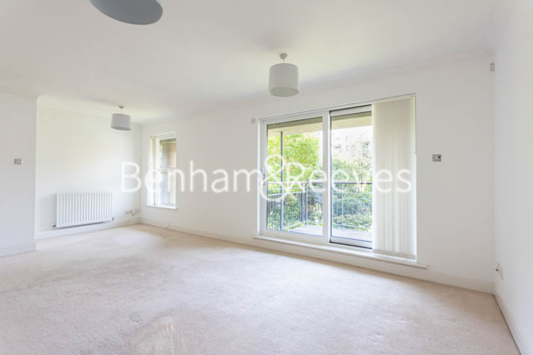 2  bedrooms flat to rent in Providence Square, Bermondsey, SE1-image 1