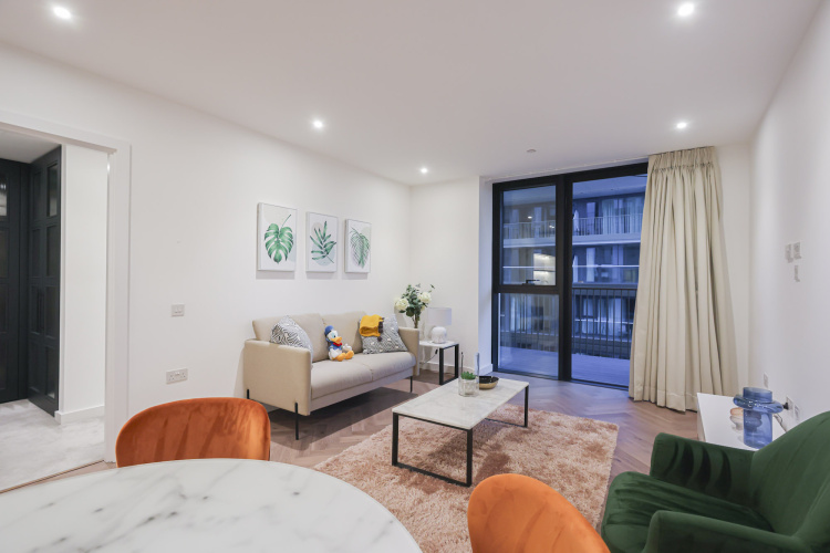 1  bedroom flat to rent in Cashmere Wharf, Gauging Square, E1W-image 1