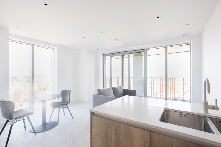 1  bedroom flat to rent in Jacquard Point, Silk District, E1-image 8