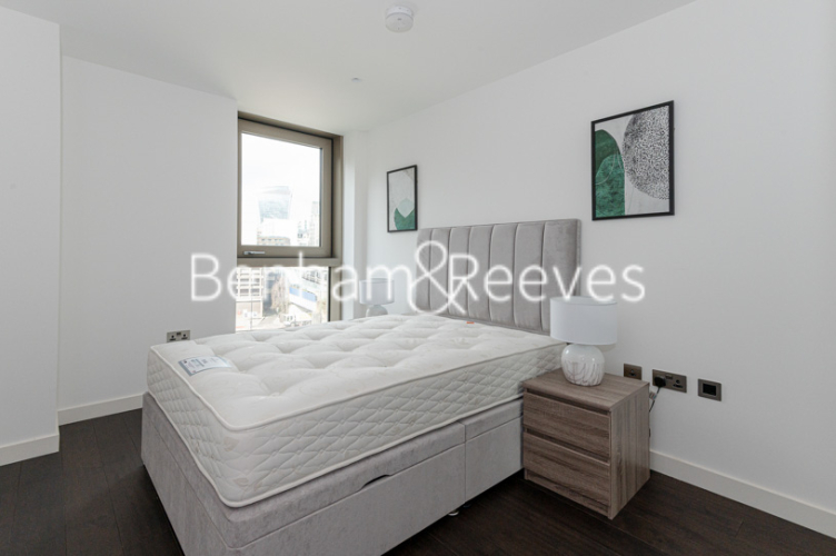 2  bedrooms flat to rent in Royal Mint Street, Wapping, E1-image 3