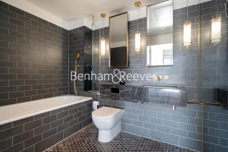 3  bedrooms flat to rent in Gauging Square, Wapping, E1W-image 12