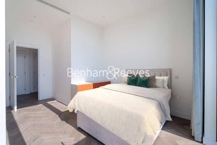 3  bedrooms flat to rent in Gauging Square, Wapping, E1W-image 19