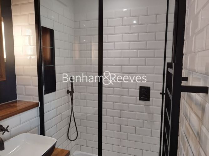 3  bedrooms flat to rent in Emery Way, Wapping, E1W-image 4