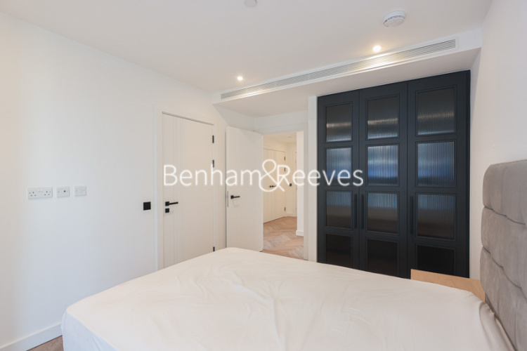 3  bedrooms flat to rent in Merino Gardens, London Dock, Wapping, E1W-image 12