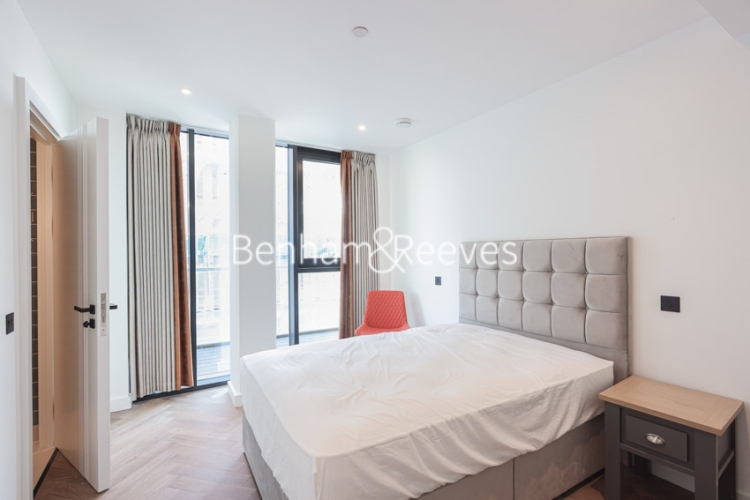 3 bedrooms flat to rent in Merino Gardens, London Dock, Wapping, E1W-image 17
