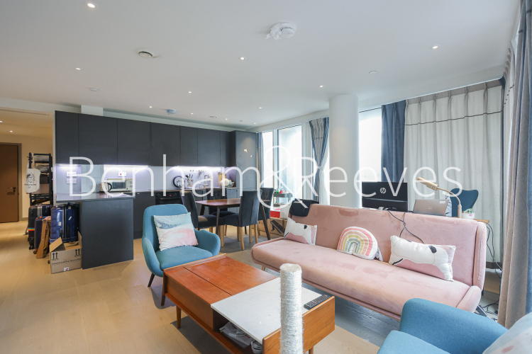 3 bedrooms flat to rent in Taper Building, Long Lane, SE1-image 1