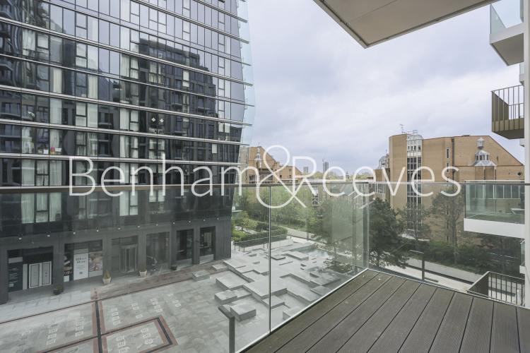 2 bedrooms flat to rent in Ariel House, Vaughan Way, Wapping, E1W-image 6