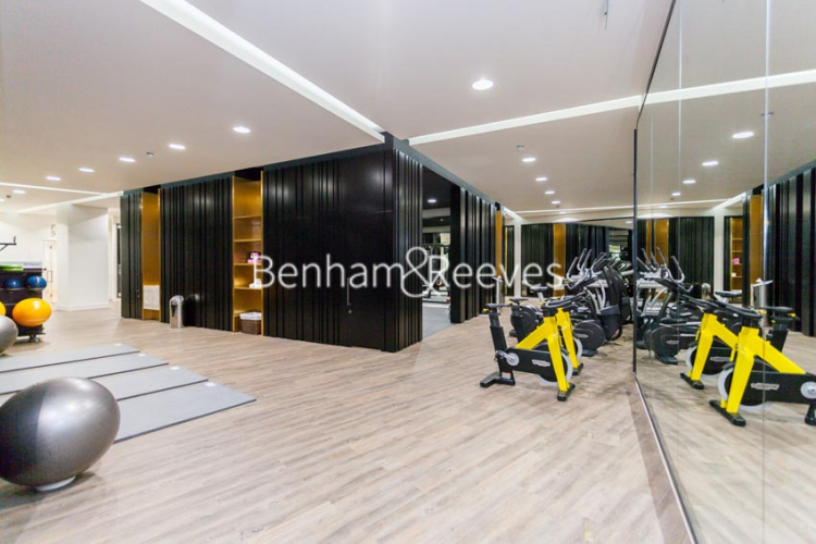 2  bedrooms flat to rent in Ariel House, Vaughan Way, Wapping, E1W-image 9