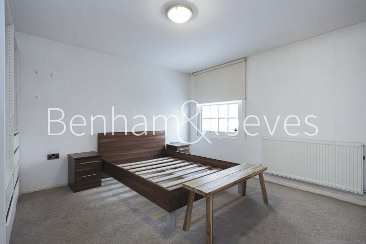 2  bedrooms flat to rent in Osmunda  Court, Myrdle Street, E1-image 3