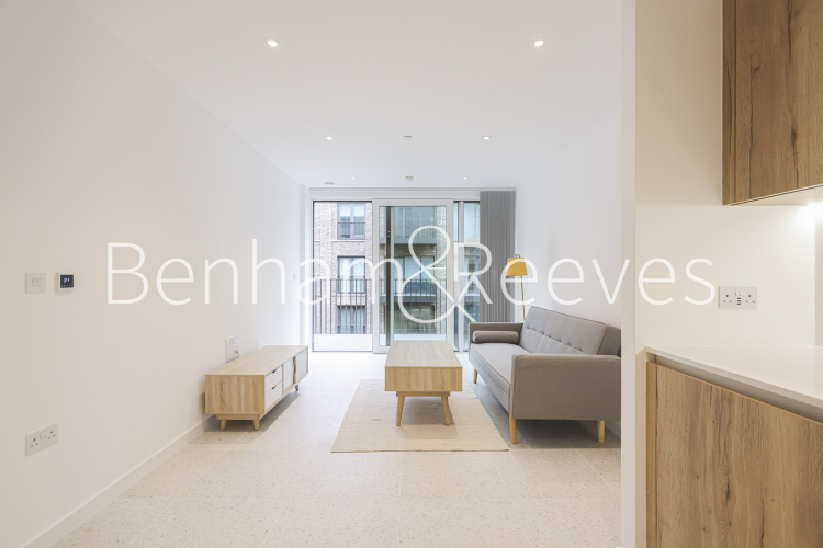 2  bedrooms flat to rent in Bouchon Point, Whitechapel, E1-image 1