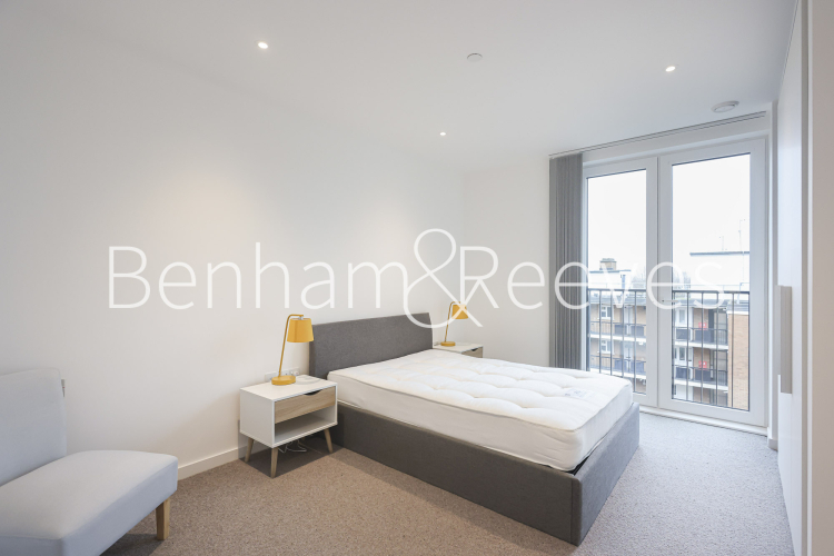 2  bedrooms flat to rent in Bouchon Point, Whitechapel, E1-image 8