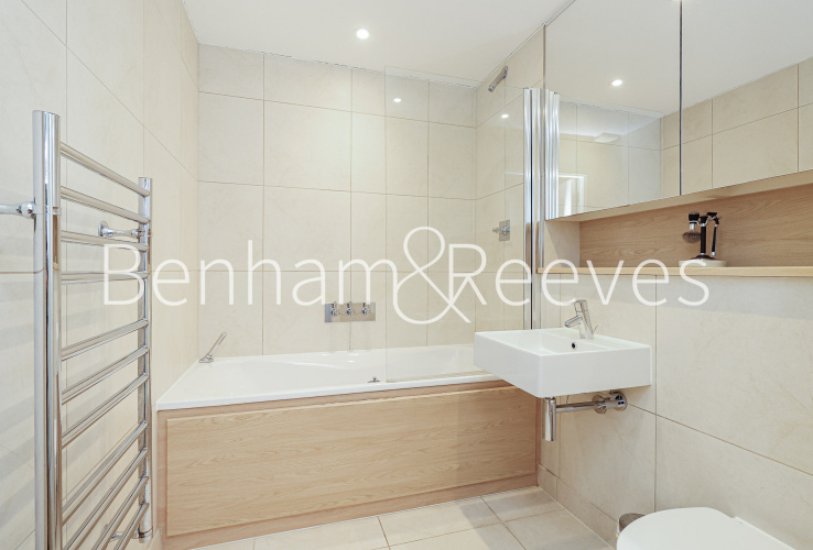 2  bedrooms flat to rent in Times Square, City Quarter, E1-image 4