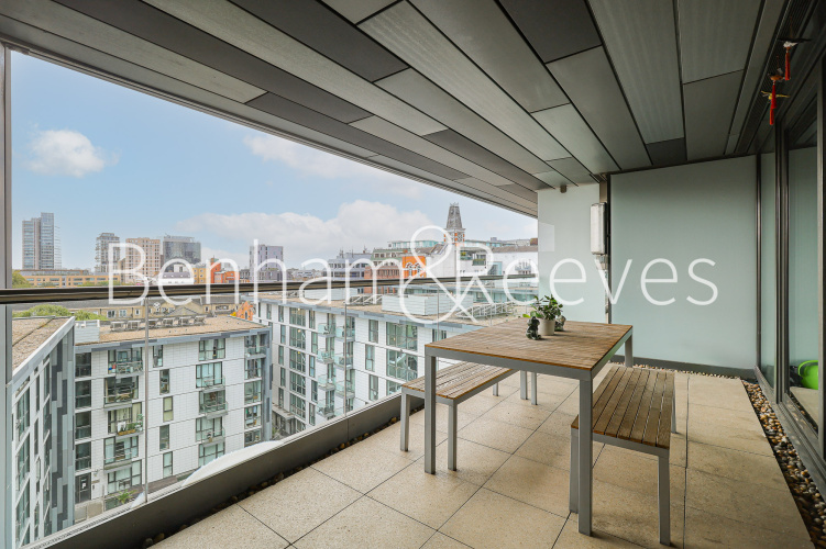 2  bedrooms flat to rent in Times Square, City Quarter, E1-image 5