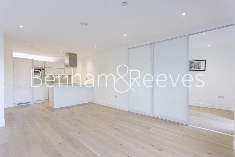 2  bedrooms flat to rent in Commercial Street, Wapping, E1-image 1