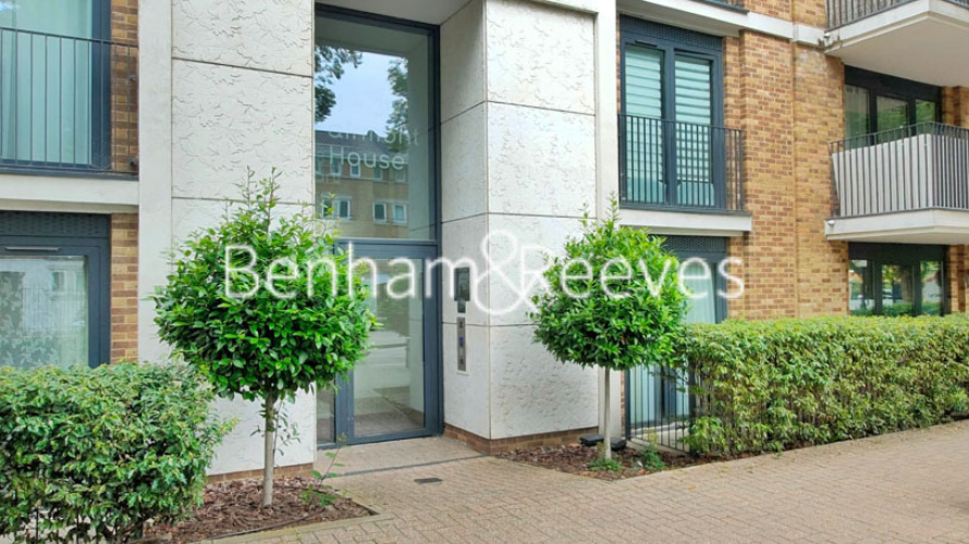 1  bedroom flat to rent in Fairmont House, Albatross Way, SE16-image 9