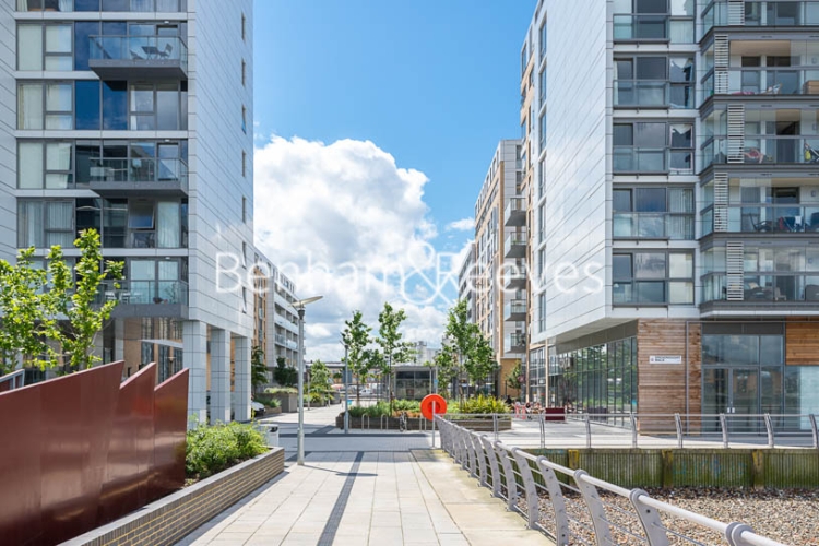 1 bedroom flat to rent in Empire Reach, Dowells Street, SE10-image 8