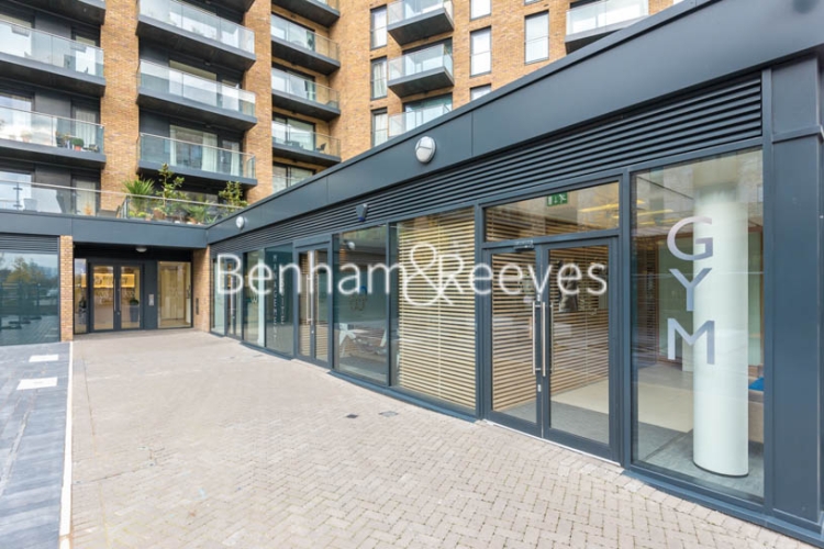 1 bedroom flat to rent in Seafarer Way, Surrey Quays, SE16-image 9