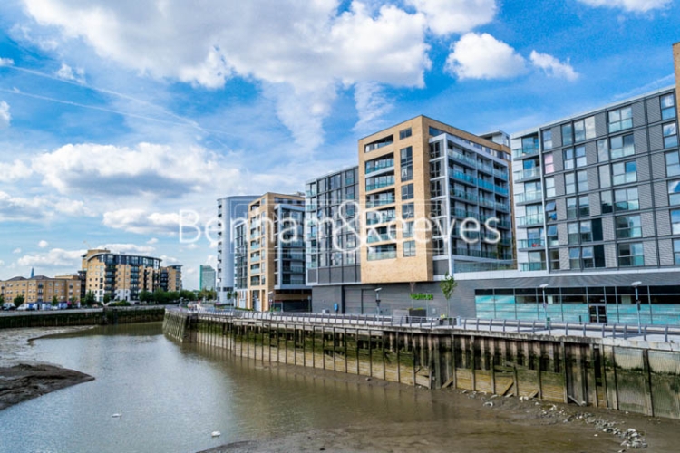 1 bedroom flat to rent in Admirals Tower, New Capital Quay, Greenwich, SE10-image 5