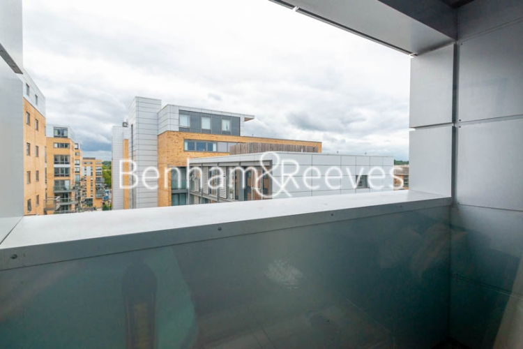 1 bedroom flat to rent in Dowells Street, Greenwich, SE10-image 5