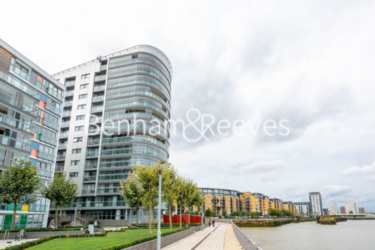 1 bedroom flat to rent in Dowells Street, Greenwich, SE10-image 11