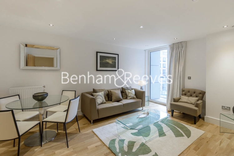 1  bedroom flat to rent in Dowells Street, Surrey Quays, SE10-image 1
