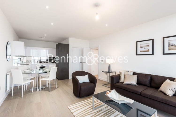2  bedrooms flat to rent in River Gardens Walk, Greenwich, SE10-image 1