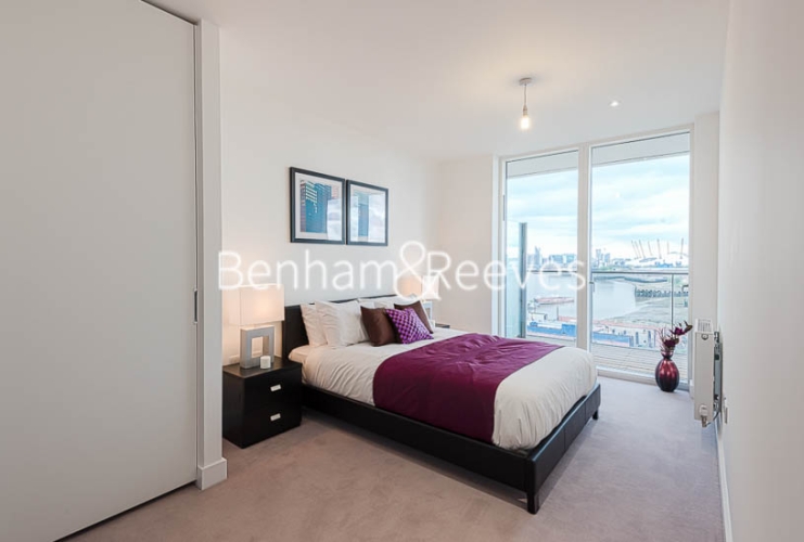 2 bedrooms flat to rent in River Gardens Walk, Greenwich, SE10-image 3