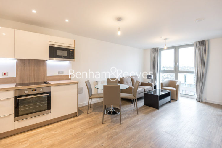 1  bedroom flat to rent in Elmira Street, Lewisham, SE13-image 2