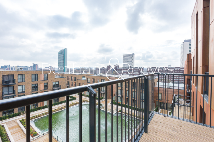 1  bedroom flat to rent in Whiting Way, Surrey Quays, SE16-image 4