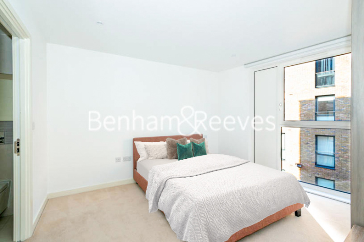 2  bedrooms flat to rent in Cleveley Court, Ashton Reach,SE16-image 3