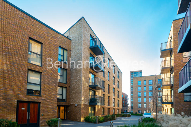 2  bedrooms flat to rent in Cleveley Court, Ashton Reach,SE16-image 6