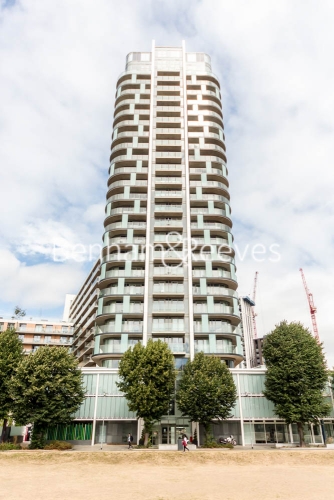 1 bedroom flat to rent in Cornmill Lane, Surrey Quays, SE13-image 4