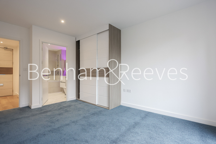 2  bedrooms flat to rent in Plough Way, Surrey Quays, SE16-image 22