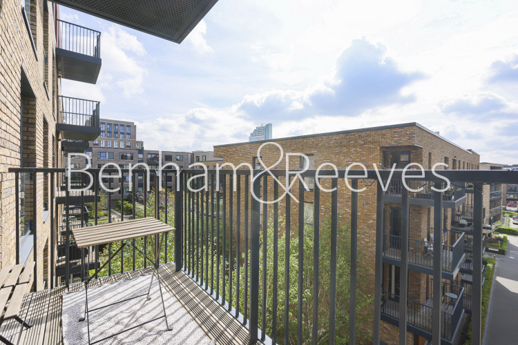 2  bedrooms flat to rent in Plough Way, Surrey Quays, SE16-image 5