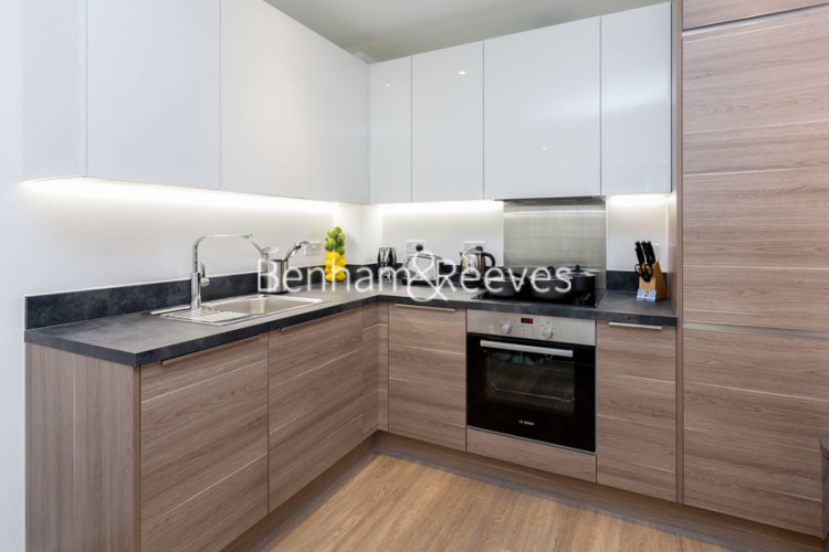 1  bedroom flat to rent in Ashton Reach, Surrey Quays, SE16-image 2