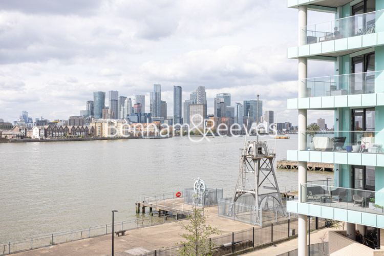 2  bedrooms flat to rent in Lariat Apartments, Cable Walk, SE10-image 6