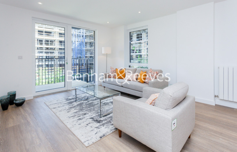 3 bedrooms flat to rent in Ashton Reach, Surrey Quays, SE16-image 1