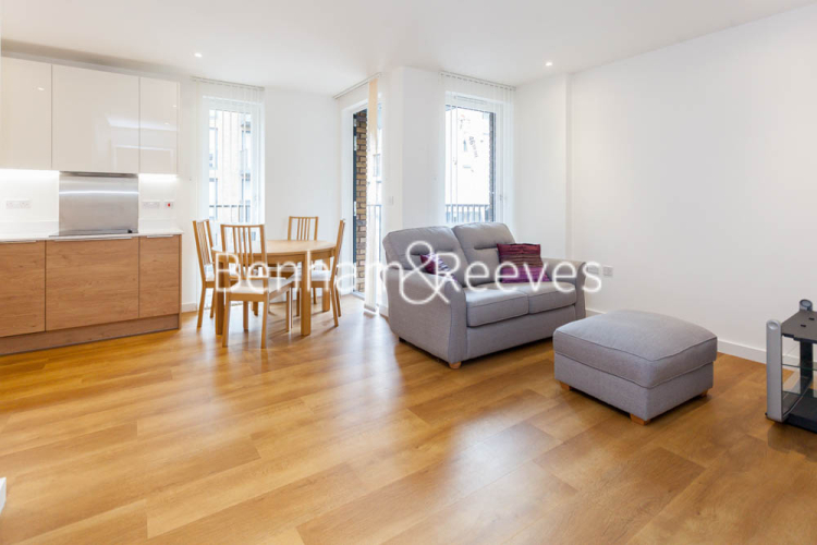 2 bedrooms flat to rent in Ashton Reach, Surrey Quays, SE16-image 1